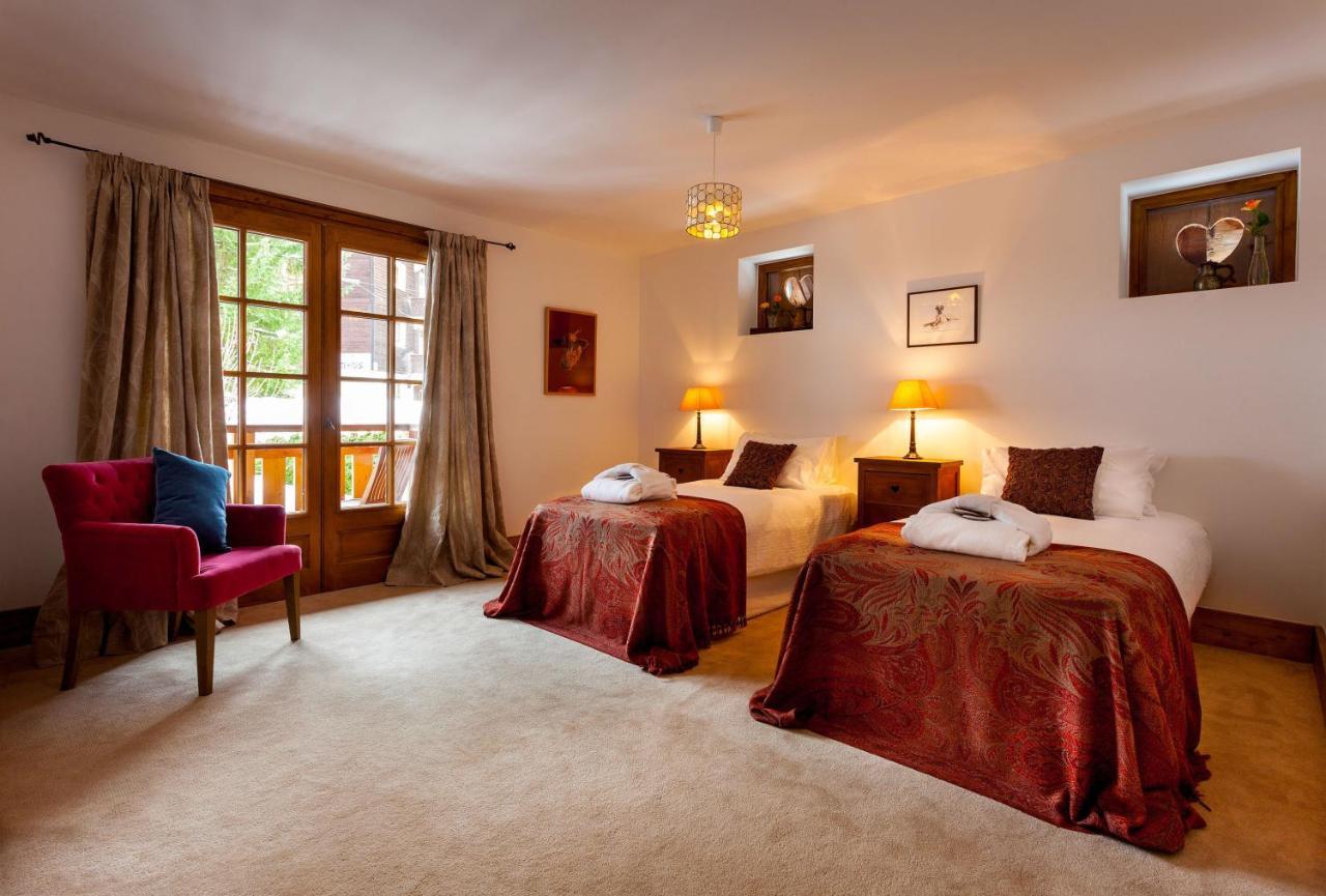 Hotel Mas De La Coutettaz, The Farmhouse Morzine Room photo