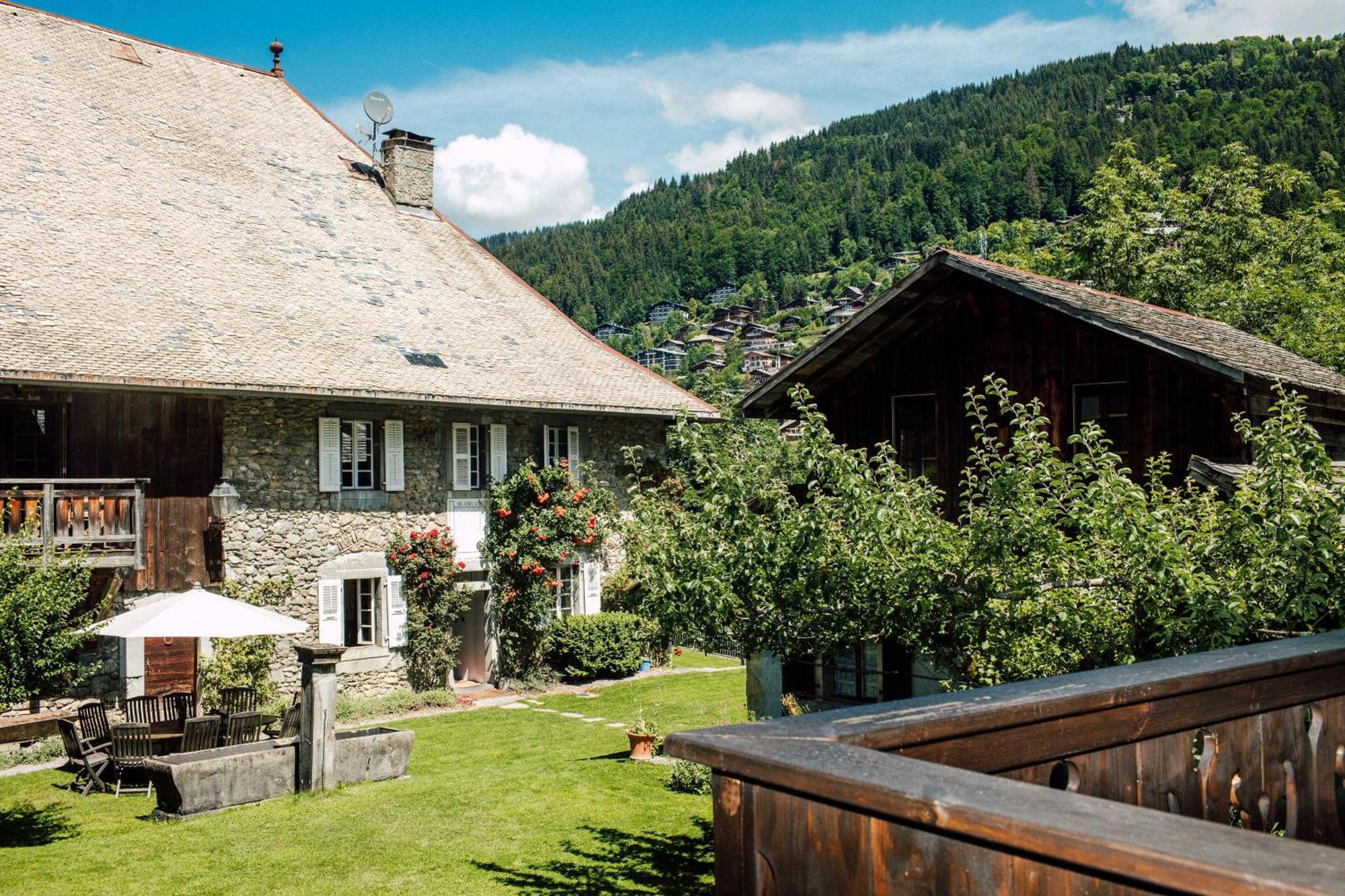 Hotel Mas De La Coutettaz, The Farmhouse Morzine Room photo